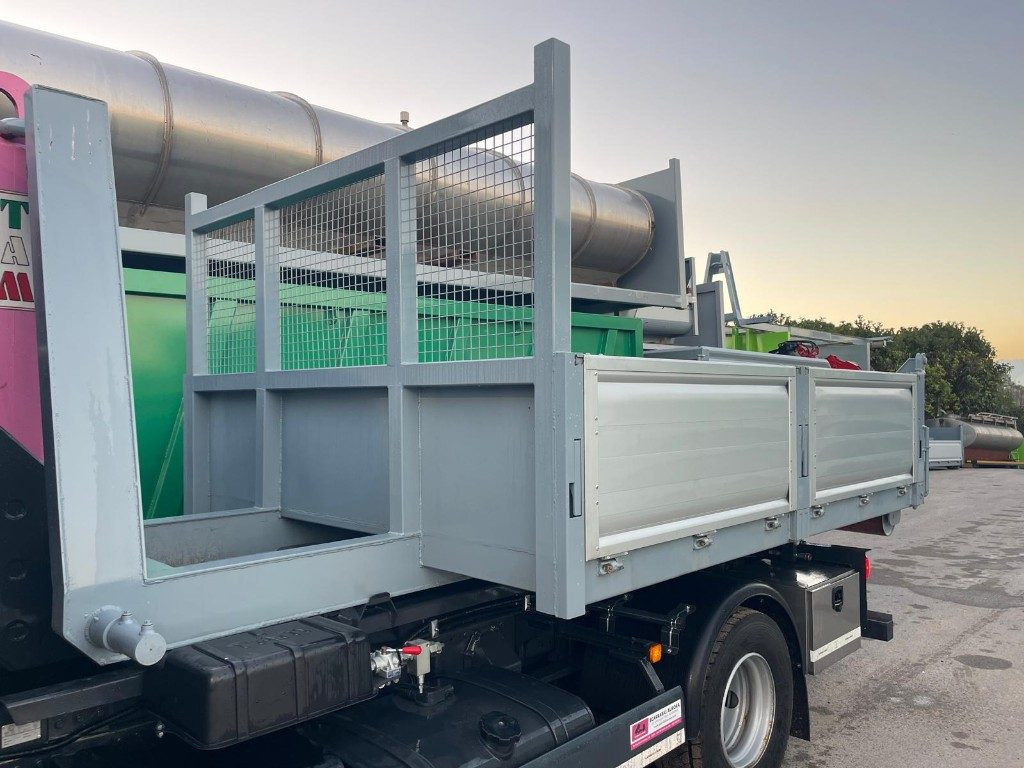 CONTAINER SCARRABILE NUOVO A PIANALE CON SPONDE - Abrol kontejner: slika 2 CONTAINER SCARRABILE NUOVO A PIANALE CON SPONDE - Abrol kontejner: slika 2