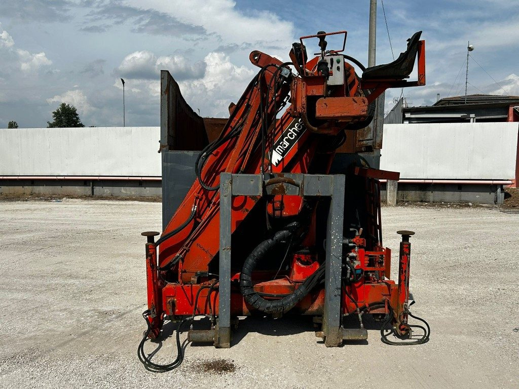 CONTAINER SCARRABILE USATO A CIELO APERTO CON GRU - Abrol kontejner: slika 2 CONTAINER SCARRABILE USATO A CIELO APERTO CON GRU - Abrol kontejner: slika 2