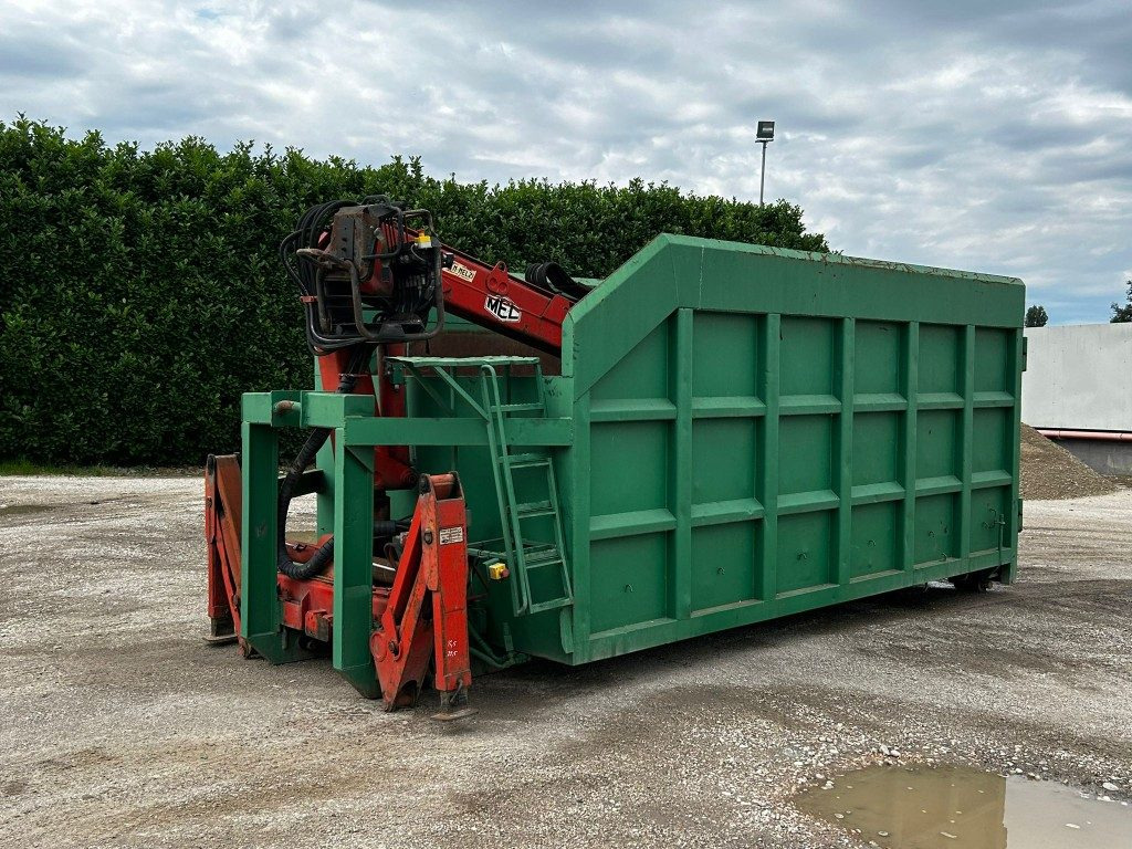 CONTAINER SCARRABILE USATO A CIELO APERTO + GRU - Abrol kontejner: slika 1 CONTAINER SCARRABILE USATO A CIELO APERTO + GRU - Abrol kontejner: slika 1