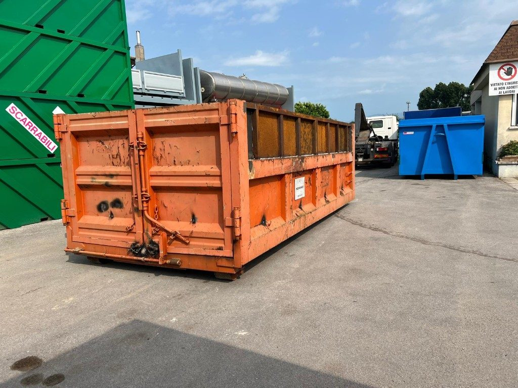 CONTAINER SCARRABILE USATO A CIELO APERTO - Abrol kontejner: slika 1 CONTAINER SCARRABILE USATO A CIELO APERTO - Abrol kontejner: slika 1