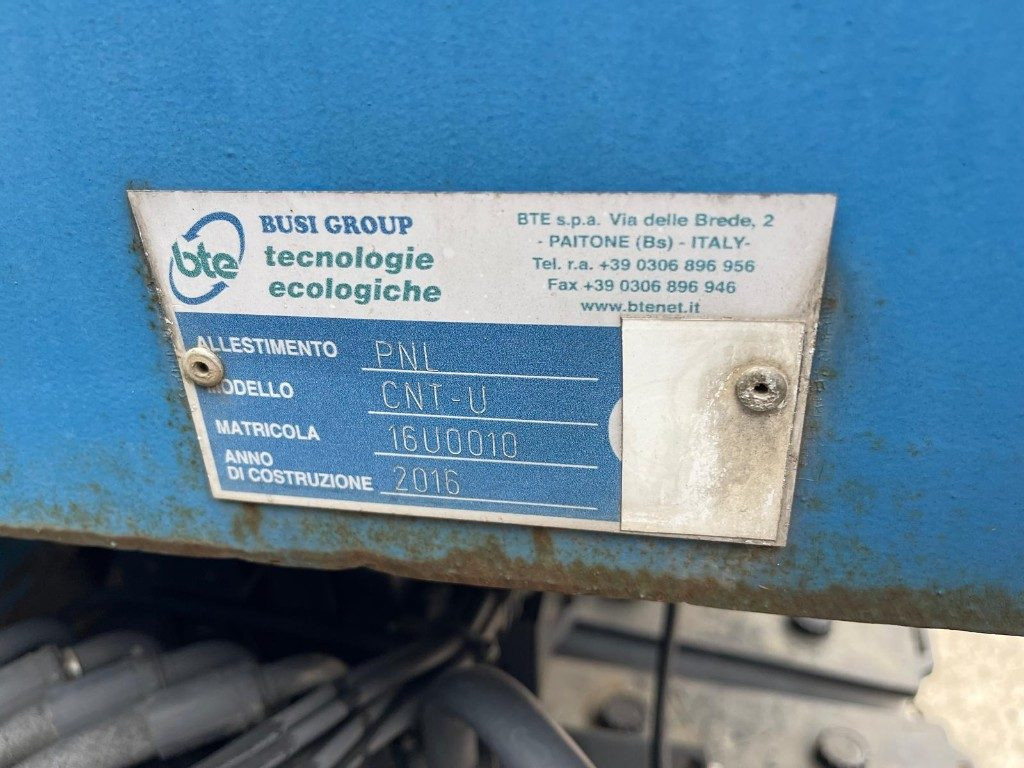 CONTAINER SCARRABILE USATO A PIANALE CON SPONDE - Abrol kontejner: slika 2 CONTAINER SCARRABILE USATO A PIANALE CON SPONDE - Abrol kontejner: slika 2