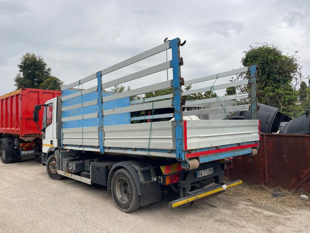 CONTAINER SCARRABILE USATO A PIANALE CON SPONDE - Abrol kontejner: slika 3 CONTAINER SCARRABILE USATO A PIANALE CON SPONDE - Abrol kontejner: slika 3