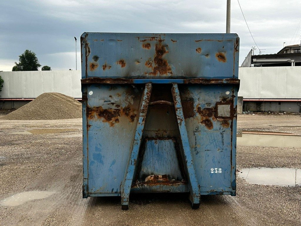 CONTAINER SCARRABILE USATO PER SEGATURA - Abrol kontejner: slika 2 CONTAINER SCARRABILE USATO PER SEGATURA - Abrol kontejner: slika 2