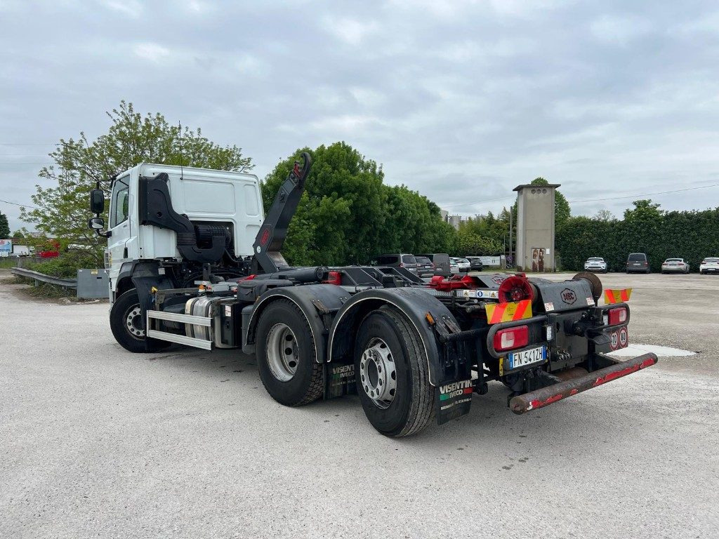 DAF CF480 SCARRABILE - Kamion sa hidrauličnom kukom: slika 3 DAF CF480 SCARRABILE - Kamion sa hidrauličnom kukom: slika 3
