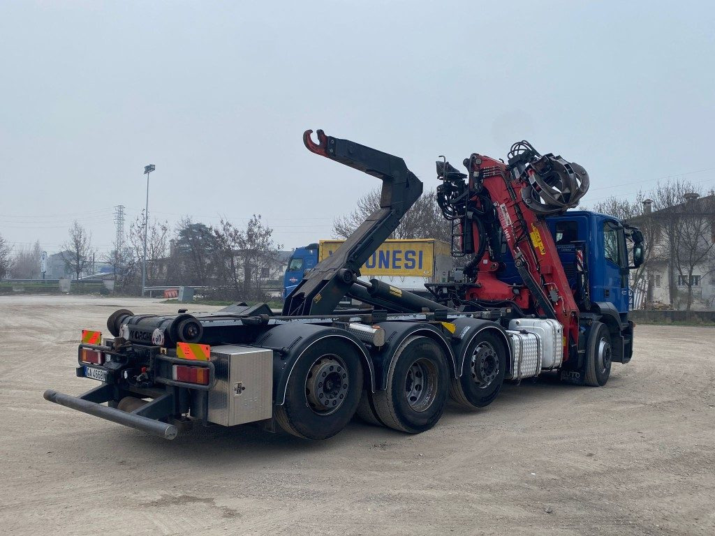 IVECO STRALIS 260.450 SCARRABILE CON GRU - Kamion sa hidrauličnom kukom: slika 5 IVECO STRALIS 260.450 SCARRABILE CON GRU - Kamion sa hidrauličnom kukom: slika 5