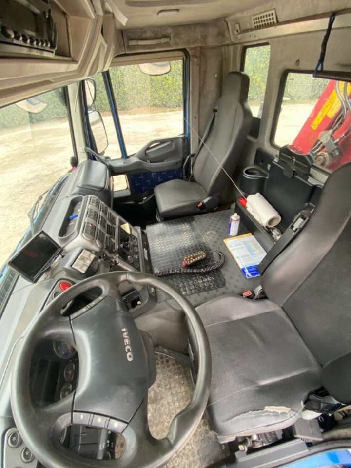 IVECO STRALIS 260.450 SCARRABILE CON GRU IVECO STRALIS 260.450 SCARRABILE CON GRU: slika 12 IVECO STRALIS 260.450 SCARRABILE CON GRU IVECO STRALIS 260.450 SCARRABILE CON GRU: slika 12