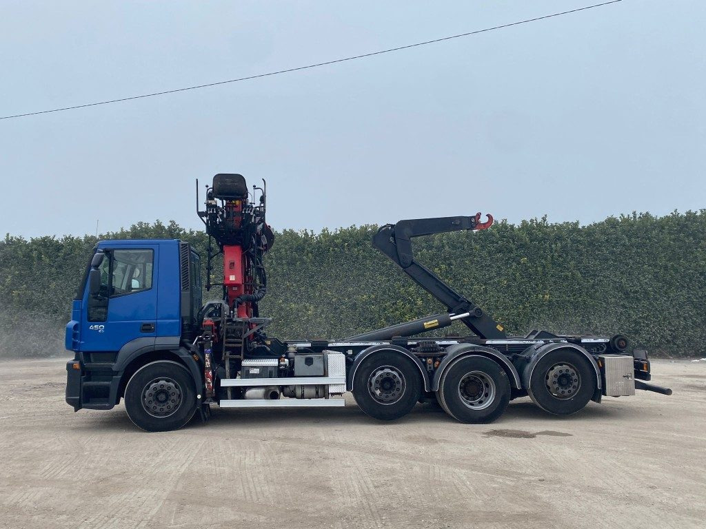IVECO STRALIS 260.450 SCARRABILE CON GRU - Kamion sa hidrauličnom kukom: slika 3 IVECO STRALIS 260.450 SCARRABILE CON GRU - Kamion sa hidrauličnom kukom: slika 3