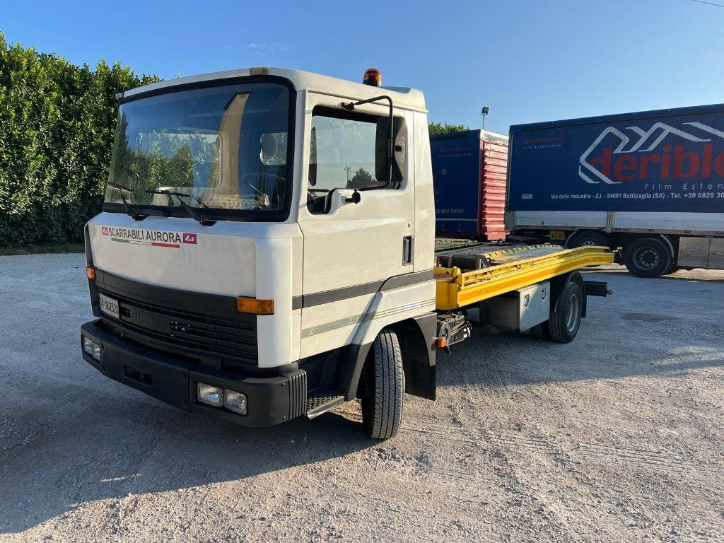 NISSAN M I L50 PER SOCCORSO STRADALE - Šlep vozilo: slika 1 NISSAN M I L50 PER SOCCORSO STRADALE - Šlep vozilo: slika 1