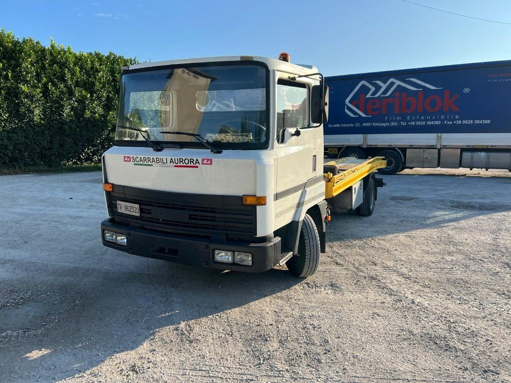NISSAN M I L50 PER SOCCORSO STRADALE - Šlep vozilo: slika 2 NISSAN M I L50 PER SOCCORSO STRADALE - Šlep vozilo: slika 2