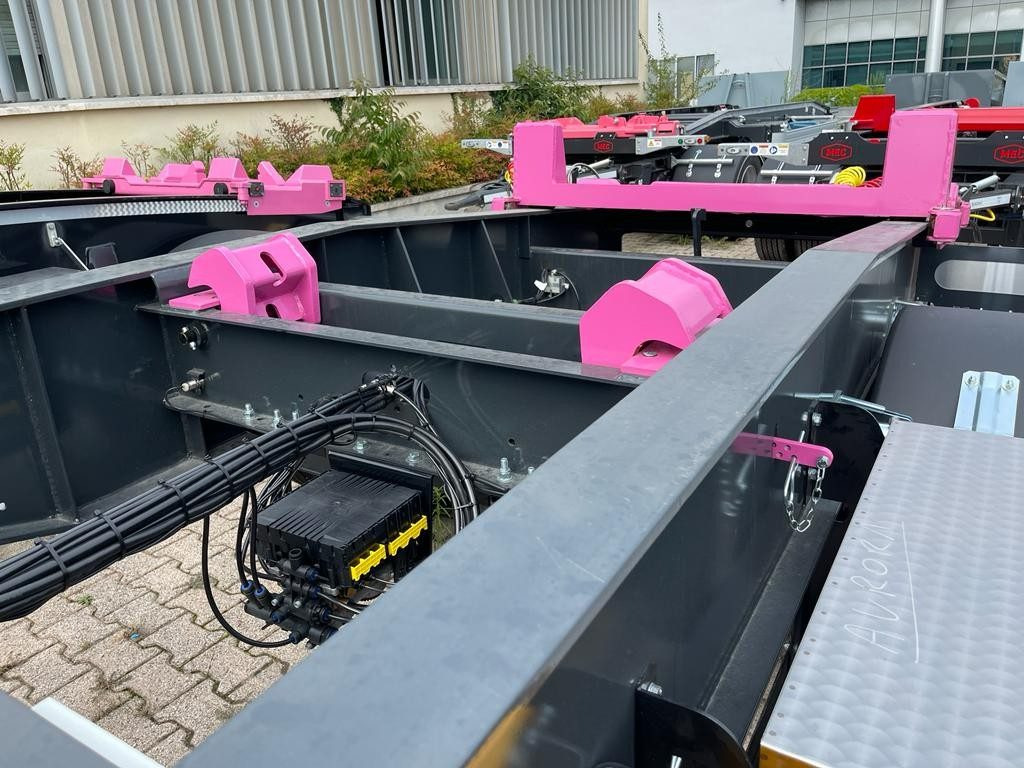 RIMORCHIO CBS NUOVO SCARRABILE - Abrol/ Autopodizač prikolica: slika 4 RIMORCHIO CBS NUOVO SCARRABILE - Abrol/ Autopodizač prikolica: slika 4