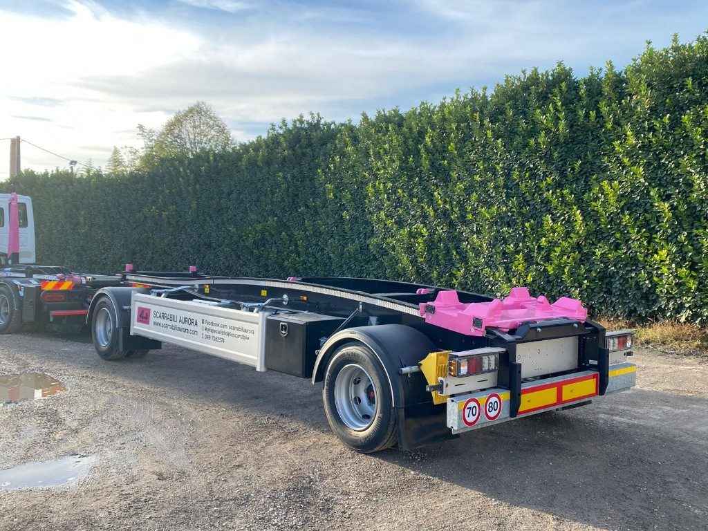 RIMORCHIO SCARRABILE IT RUNNER 20HN - Abrol/ Autopodizač prikolica: slika 2 RIMORCHIO SCARRABILE IT RUNNER 20HN - Abrol/ Autopodizač prikolica: slika 2