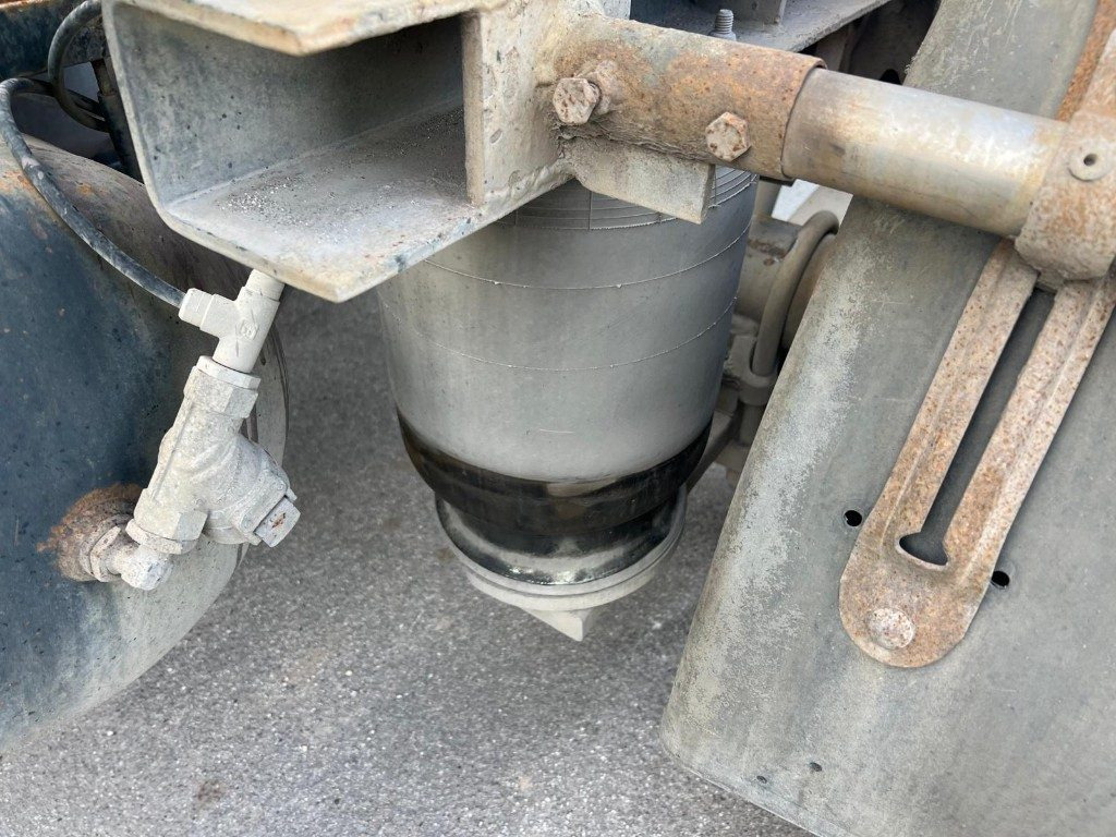 RIMORCHIO USATO ROAGNA SCARRABILE - Abrol/ Autopodizač prikolica: slika 5 RIMORCHIO USATO ROAGNA SCARRABILE - Abrol/ Autopodizač prikolica: slika 5