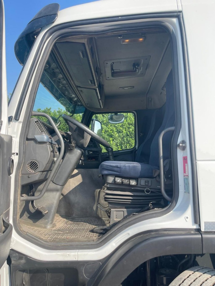 VOLVO FM9 SCARRABILE - Kamion sa hidrauličnom kukom: slika 2 VOLVO FM9 SCARRABILE - Kamion sa hidrauličnom kukom: slika 2