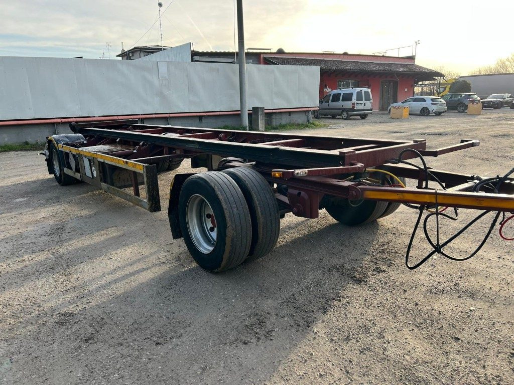 ZORZI RIMORCHIO ZORZI 20 R073 SCARRABILE - Abrol/ Autopodizač prikolica: slika 3 ZORZI RIMORCHIO ZORZI 20 R073 SCARRABILE - Abrol/ Autopodizač prikolica: slika 3