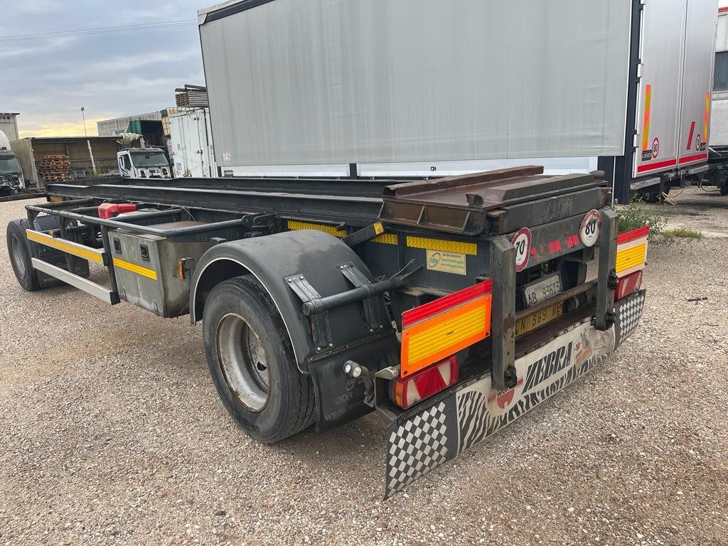 ZORZI RIMORCHIO ZORZI 20R070 SCARRABILE BALESTRATO - Abrol/ Autopodizač prikolica: slika 2 ZORZI RIMORCHIO ZORZI 20R070 SCARRABILE BALESTRATO - Abrol/ Autopodizač prikolica: slika 2