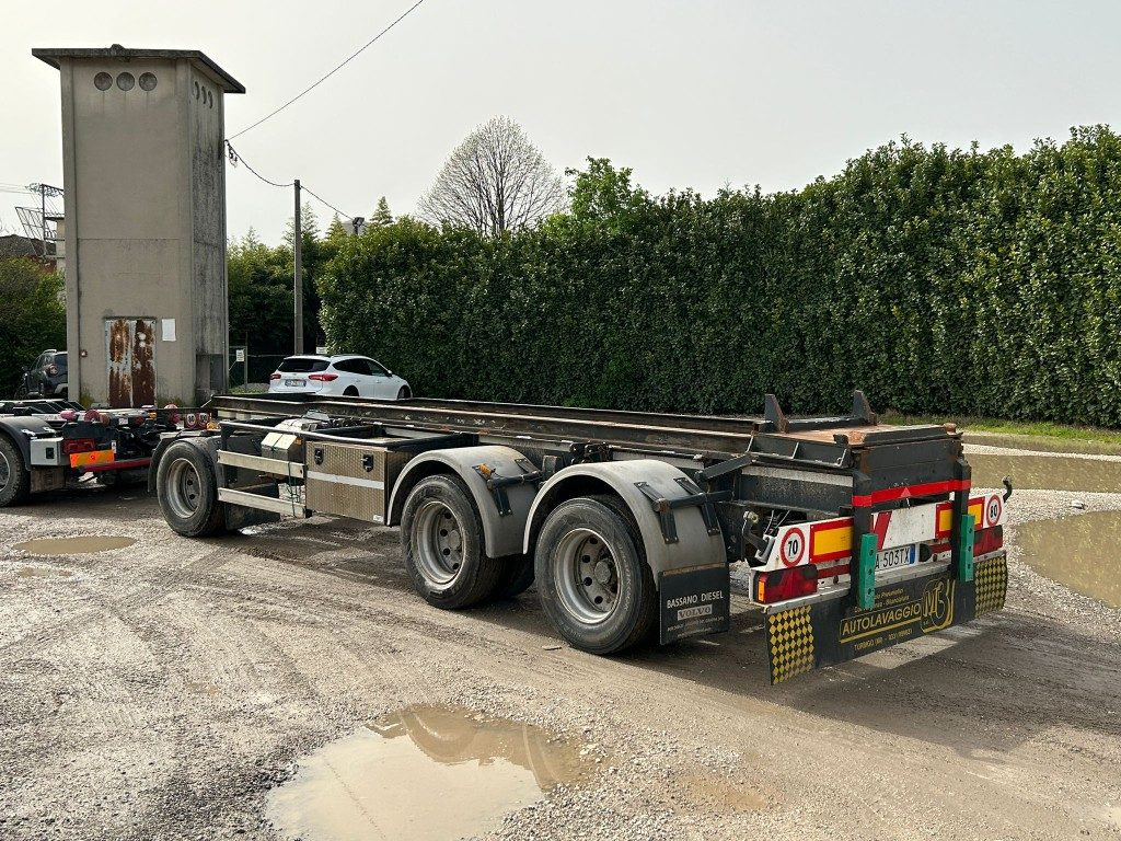 ZORZI RIMORCHIO ZORZI 26R070 SCARRABILE BALESTRATO - Abrol/ Autopodizač prikolica: slika 5 ZORZI RIMORCHIO ZORZI 26R070 SCARRABILE BALESTRATO - Abrol/ Autopodizač prikolica: slika 5