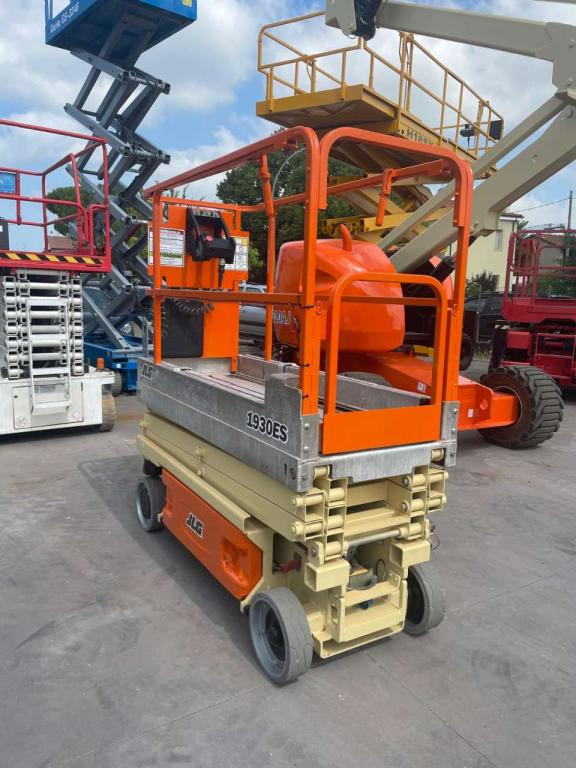 JLG 1930ES - Lift u obliku makaza: slika 2 JLG 1930ES - Lift u obliku makaza: slika 2