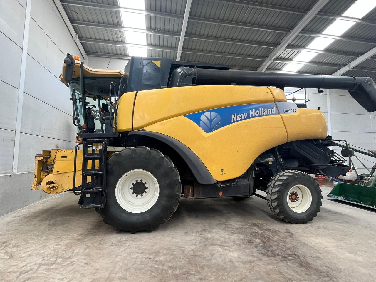 New Holland CR9080 - Kombajn: slika 1 New Holland CR9080 - Kombajn: slika 1