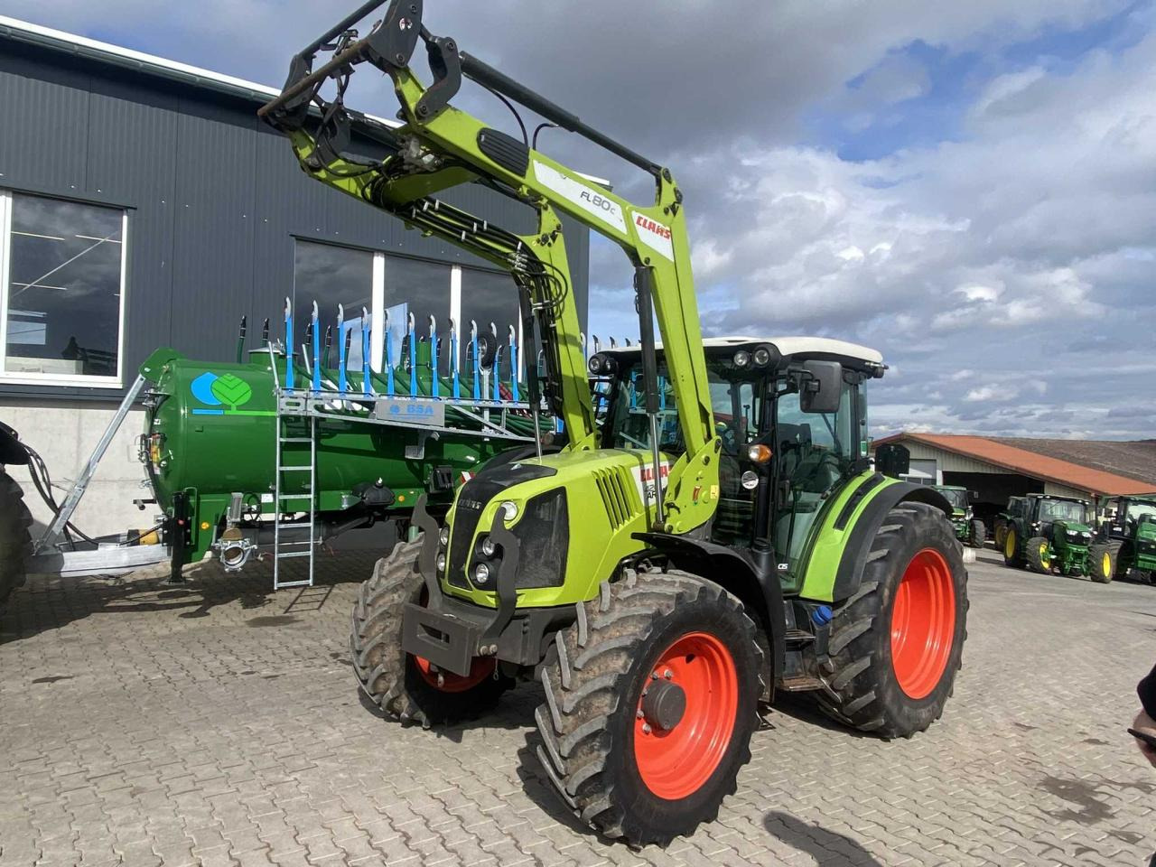 CLAAS Arion 420 CIS 2913 - Traktor: slika 1 CLAAS Arion 420 CIS 2913 - Traktor: slika 1