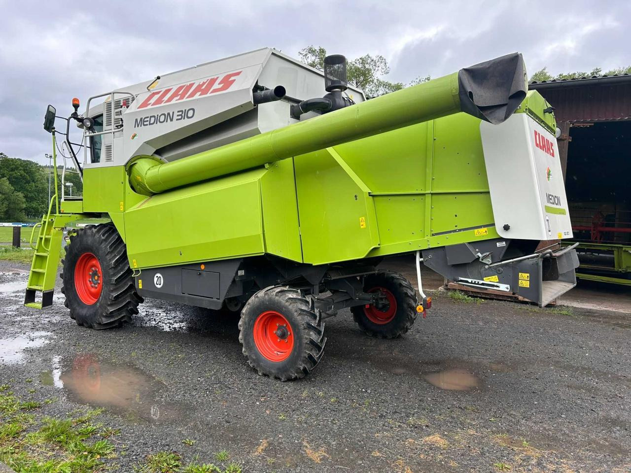 CLAAS Medion 310 - Kombinovani kombajn: slika 2 CLAAS Medion 310 - Kombinovani kombajn: slika 2
