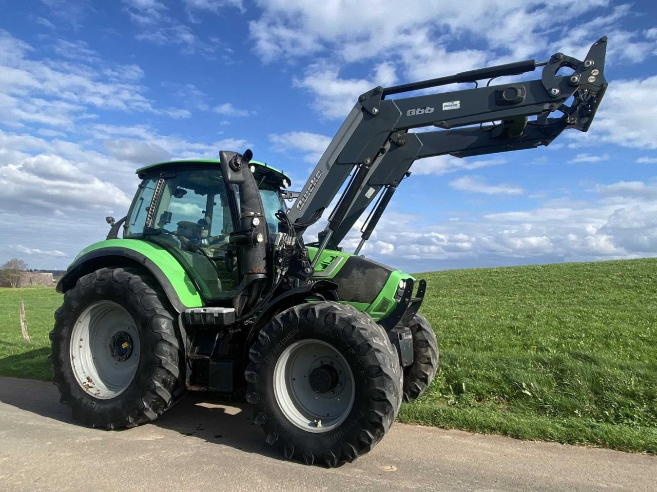 Deutz-Fahr 6150.4 Agrotron TTV - Traktor: slika 1 Deutz-Fahr 6150.4 Agrotron TTV - Traktor: slika 1