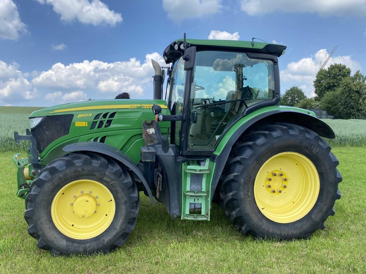John Deere 6140 R - Traktor: slika 2 John Deere 6140 R - Traktor: slika 2