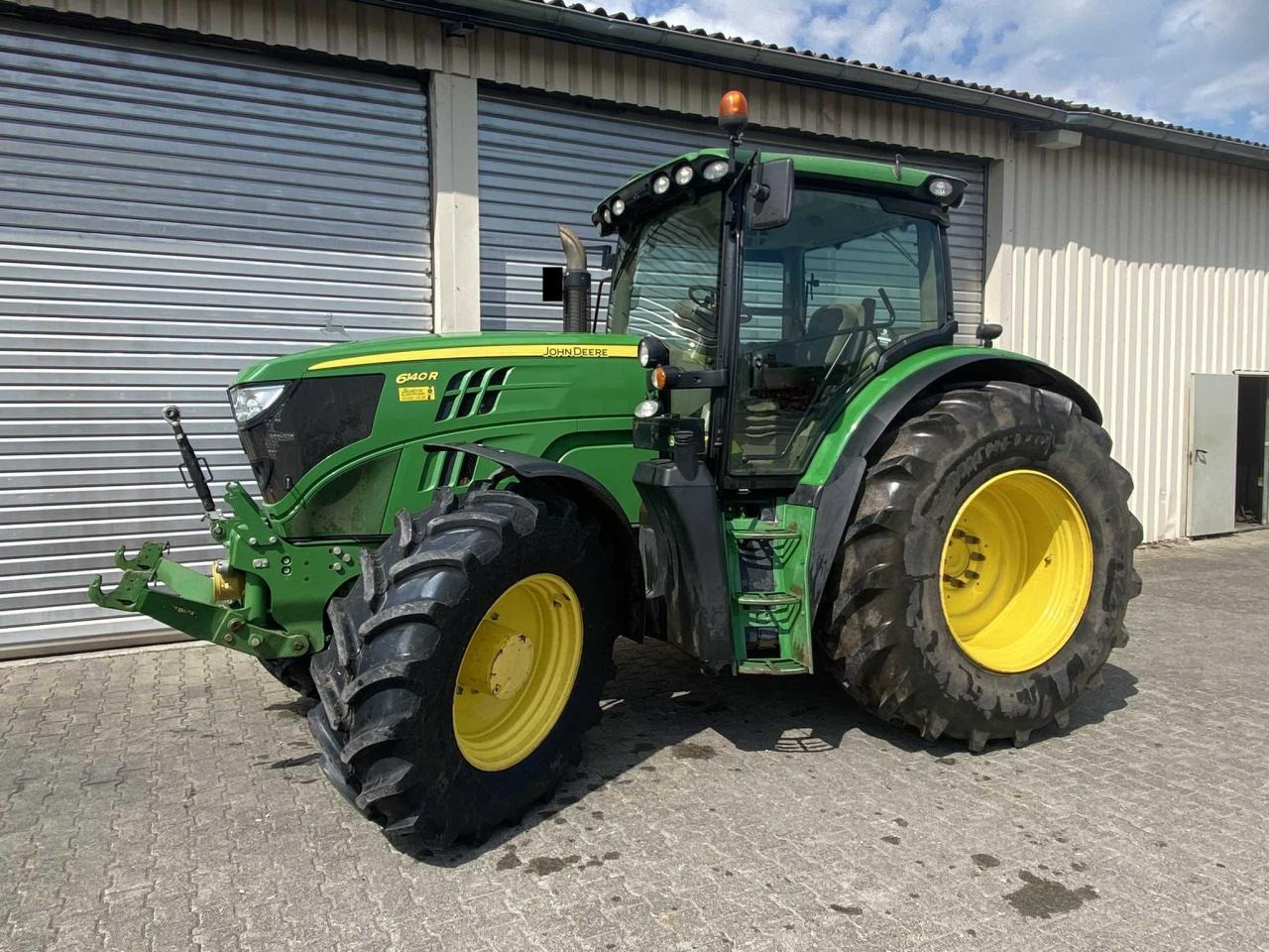John Deere 6140R - Traktor: slika 5 John Deere 6140R - Traktor: slika 5
