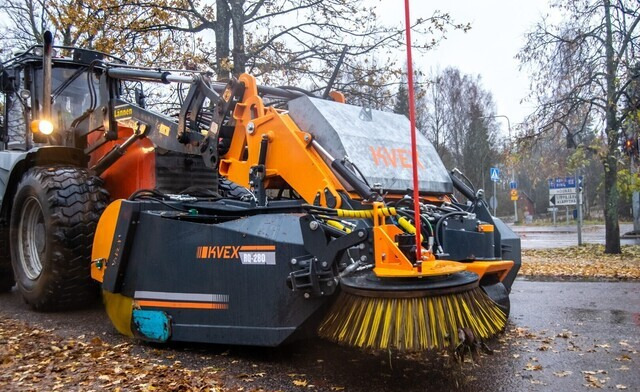 KVexRQ 280 - Metle za Korisno/ Posebno vozilo: slika 1 KVexRQ 280 - Metle za Korisno/ Posebno vozilo: slika 1