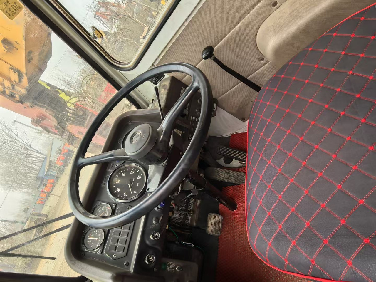 KATO NK250E NK300E NK400E NK500E NK800 NK1000 25ton 30 ton 40 ton 50 ton 80 ton truck crane - Pokretni kran: slika 5 KATO NK250E NK300E NK400E NK500E NK800 NK1000 25ton 30 ton 40 ton 50 ton 80 ton truck crane - Pokretni kran: slika 5