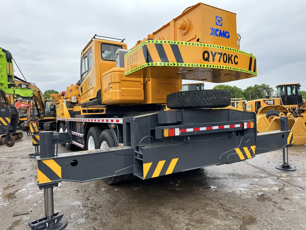 XCMG 70 ton QY70KC XCT75 QY75K QY70KS QY50KC QY100K xct80 truck crane - Pokretni kran: slika 5 XCMG 70 ton QY70KC XCT75 QY75K QY70KS QY50KC QY100K xct80 truck crane - Pokretni kran: slika 5