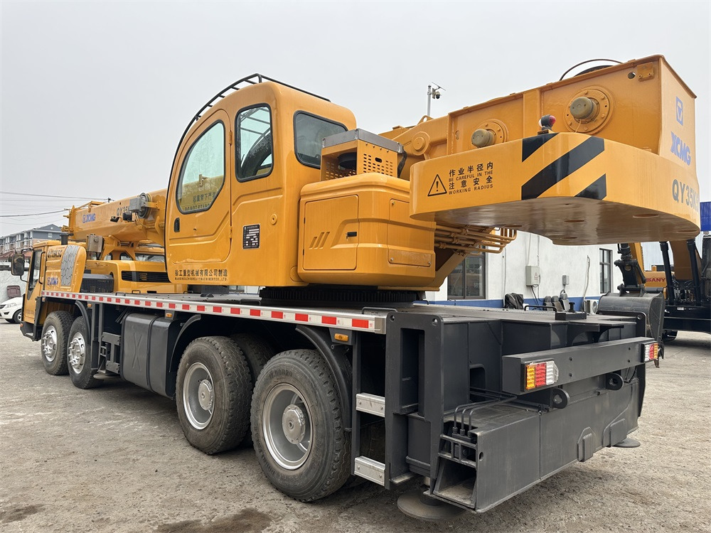 XCMG QY35K5 XCT35 QY35K5C 35 ton truck crane - Pokretni kran: slika 3 XCMG QY35K5 XCT35 QY35K5C 35 ton truck crane - Pokretni kran: slika 3