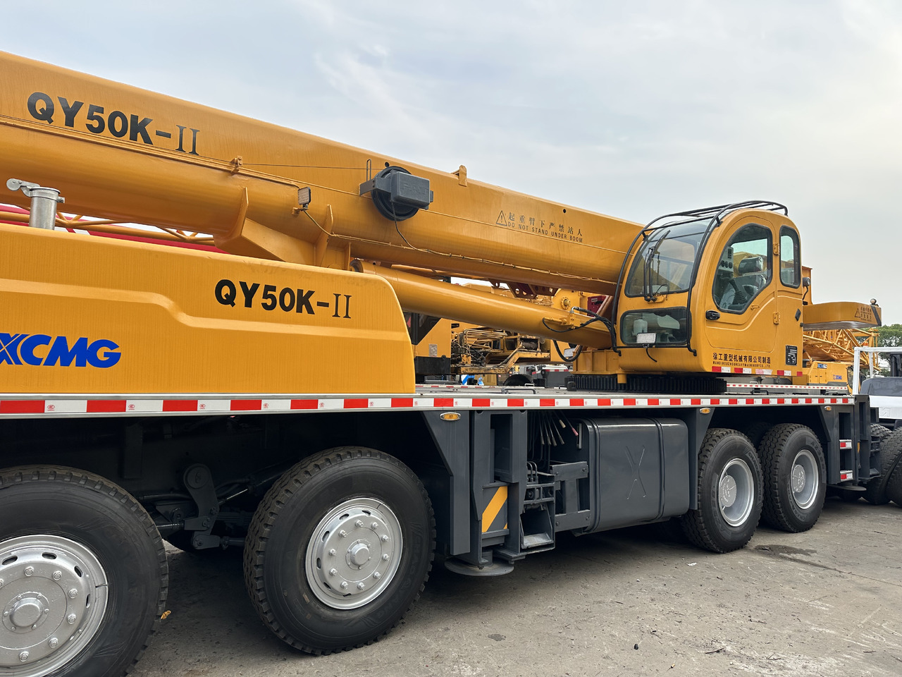 XCMG QY50K QY50K-II 50ton truck crane - Pokretni kran: slika 2 XCMG QY50K QY50K-II 50ton truck crane - Pokretni kran: slika 2