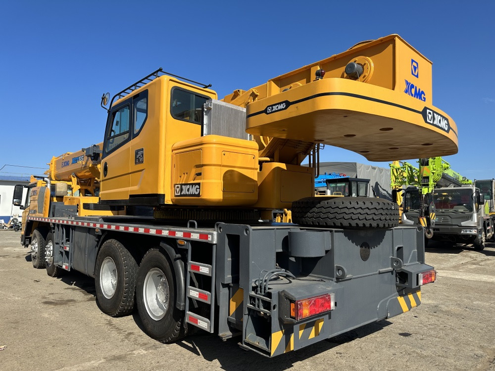 XCMG XCT55 XCT50 QY50KC QY50KA 55 ton 50 ton truck crane - Pokretni kran: slika 4 XCMG XCT55 XCT50 QY50KC QY50KA 55 ton 50 ton truck crane - Pokretni kran: slika 4