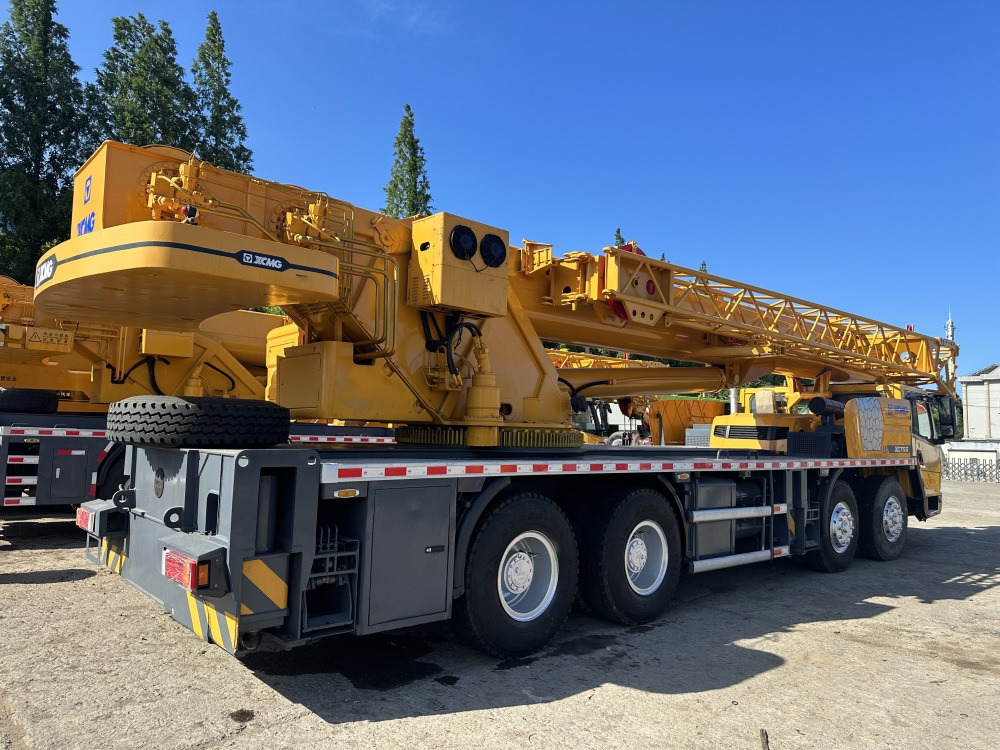 XCMG XCT55 XCT50 QY50KC QY50KA QY50K-II 25 ton 35 ton 40 ton 55 ton 50 ton truck crane - Pokretni kran: slika 3 XCMG XCT55 XCT50 QY50KC QY50KA QY50K-II 25 ton 35 ton 40 ton 55 ton 50 ton truck crane - Pokretni kran: slika 3