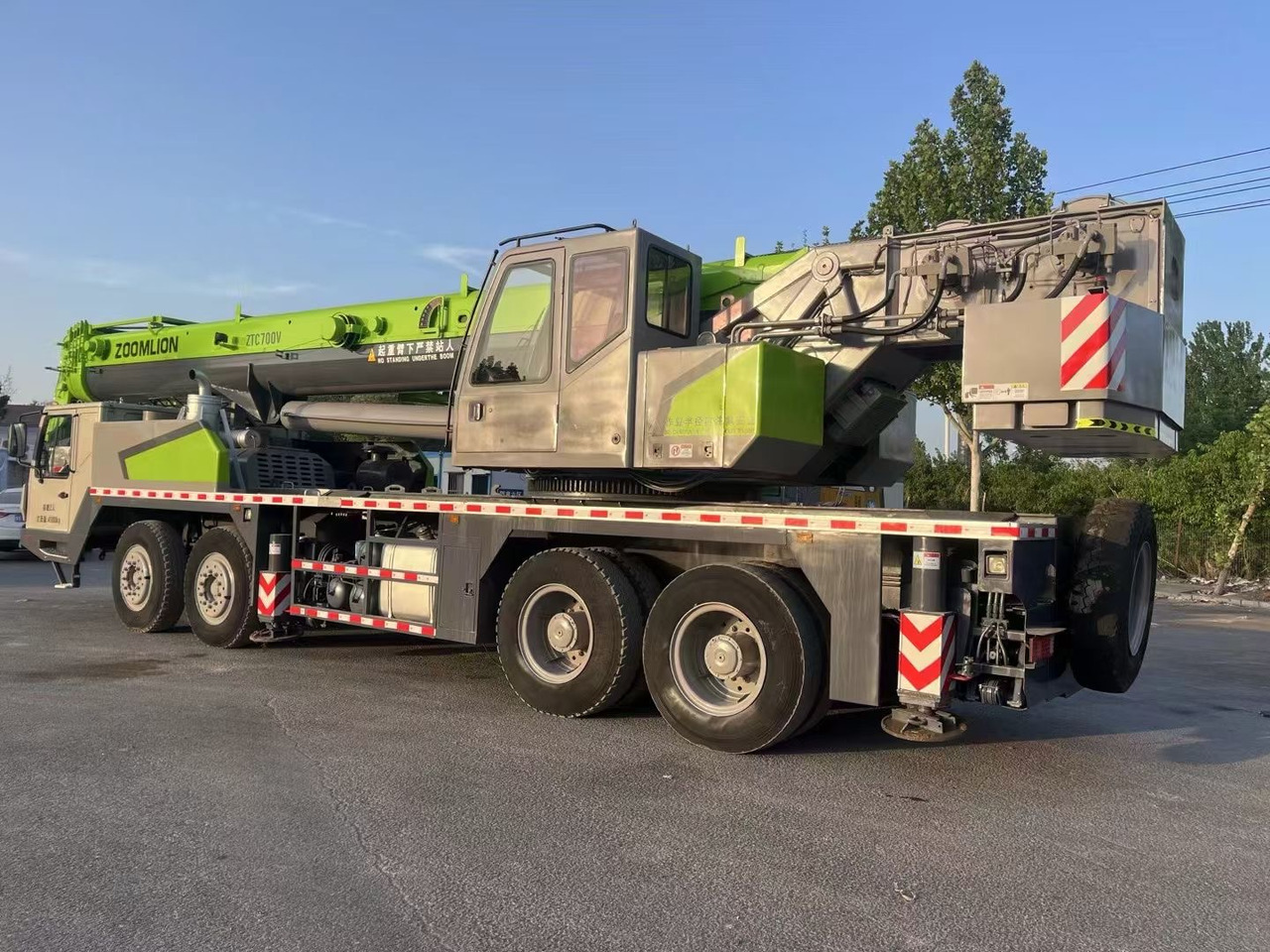 ZOOMLION ZTC700V 70 ton 80 ton ztc800v ztc1000v truck crane - Pokretni kran: slika 4 ZOOMLION ZTC700V 70 ton 80 ton ztc800v ztc1000v truck crane - Pokretni kran: slika 4