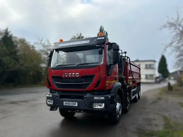 Iveco Trakker - Istovarivač: slika 1 Iveco Trakker - Istovarivač: slika 1