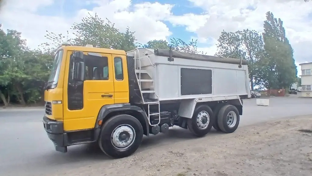 Volvo Tipper (KXS) - Istovarivač: slika 4 Volvo Tipper (KXS) - Istovarivač: slika 4