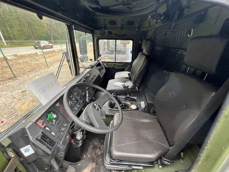 MAN KAT 25.422DFAEG 6X6 CABIN CHASSIS - TWIST LOCKS SYSTEM - Kamion: slika 4 MAN KAT 25.422DFAEG 6X6 CABIN CHASSIS - TWIST LOCKS SYSTEM - Kamion: slika 4