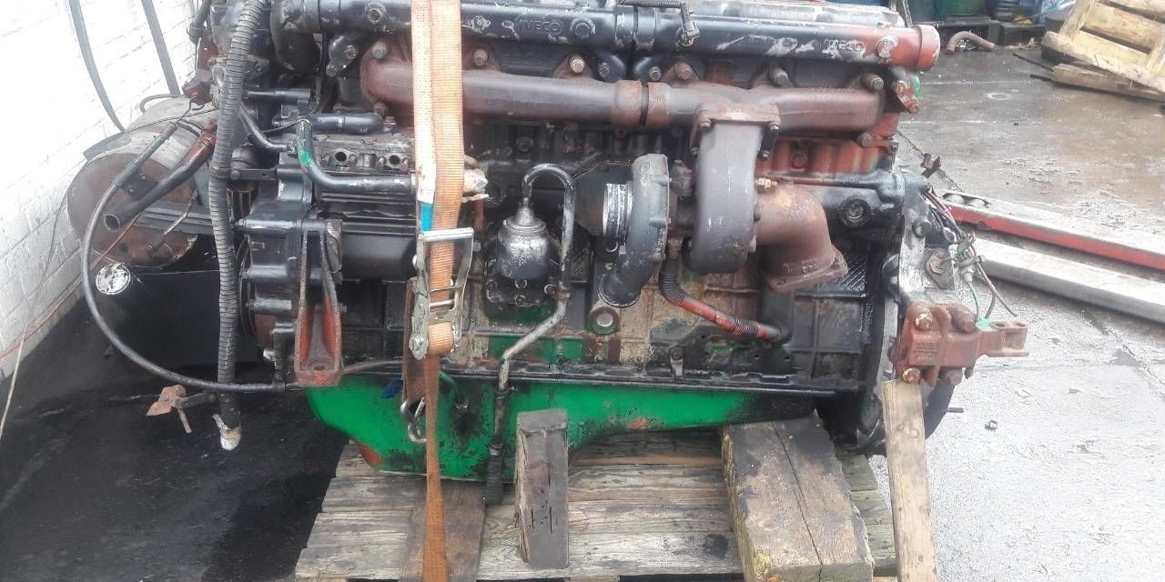 IVECO 8210.42L IVECO Magirus 420 - Motor za Kamion: slika 1 IVECO 8210.42L IVECO Magirus 420 - Motor za Kamion: slika 1