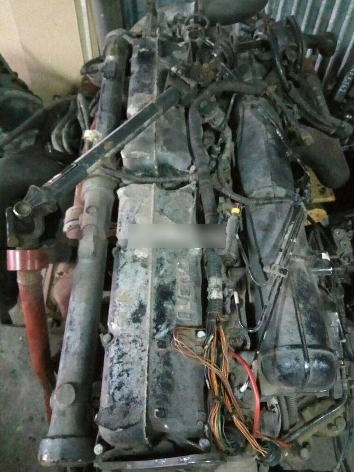 IVECO 8210.42L IVECO Magirus truck - Motor za Kamion: slika 2 IVECO 8210.42L IVECO Magirus truck - Motor za Kamion: slika 2