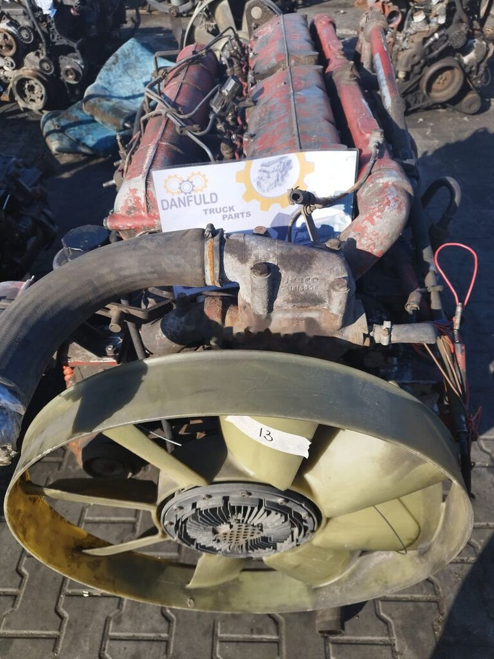 IVECO 8210.42M 470 E2 IVECO Magirus - Motor za Kamion: slika 2 IVECO 8210.42M 470 E2 IVECO Magirus - Motor za Kamion: slika 2