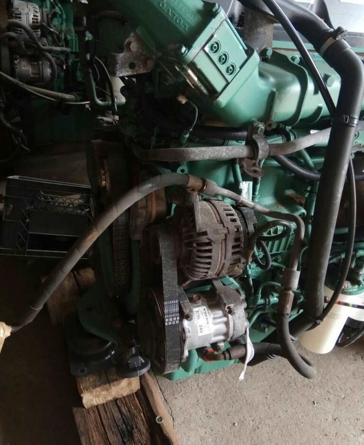 Volvo D13A 400 440 Volvo FH FM - Motor za Kamion: slika 2 Volvo D13A 400 440 Volvo FH FM - Motor za Kamion: slika 2
