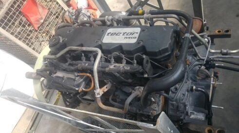 IVECO F4AE3681A IVECO EUROCARGO F4AE3681A truck - Motor za Kamion: slika 2 IVECO F4AE3681A IVECO EUROCARGO F4AE3681A truck - Motor za Kamion: slika 2
