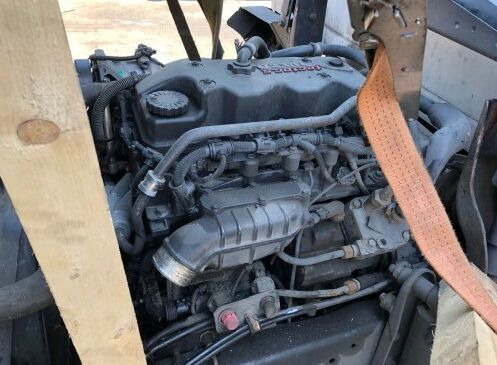 IVECO F4AFE411 IVECO EUROCARGO F4AFE411 truck - Motor za Kamion: slika 2 IVECO F4AFE411 IVECO EUROCARGO F4AFE411 truck - Motor za Kamion: slika 2