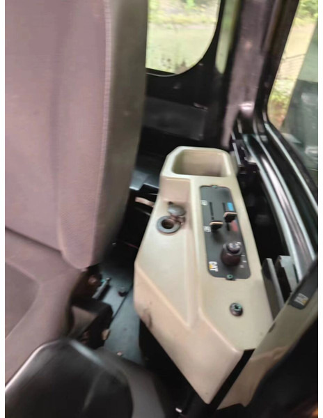 Caterpillar 303.5ECR 303.5 306 307 307.5 308 - Mini bager: slika 5 Caterpillar 303.5ECR 303.5 306 307 307.5 308 - Mini bager: slika 5