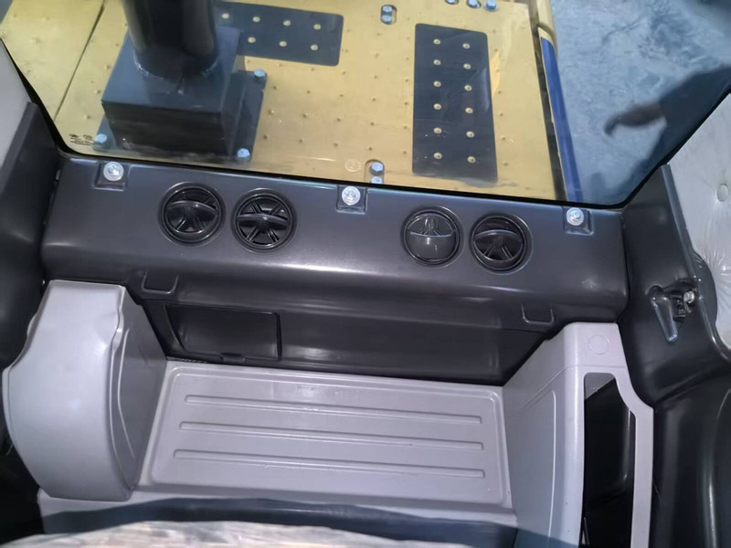 Bager guseničar Komatsu PC240LC-8: slika 15 Bager guseničar Komatsu PC240LC-8: slika 15