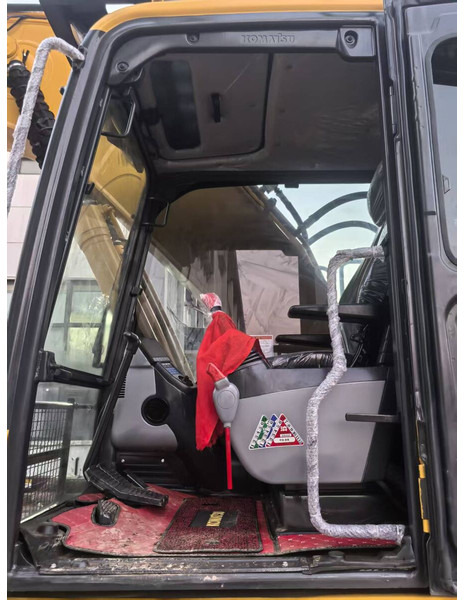 Bager guseničar Komatsu PC240LC-8: slika 12 Bager guseničar Komatsu PC240LC-8: slika 12