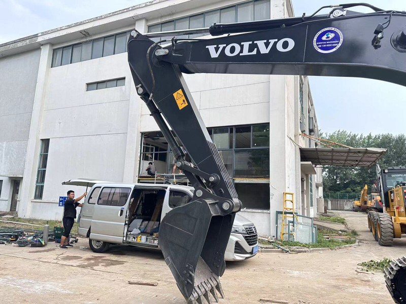 Volvo EC210DL - Bager guseničar: slika 3 Volvo EC210DL - Bager guseničar: slika 3