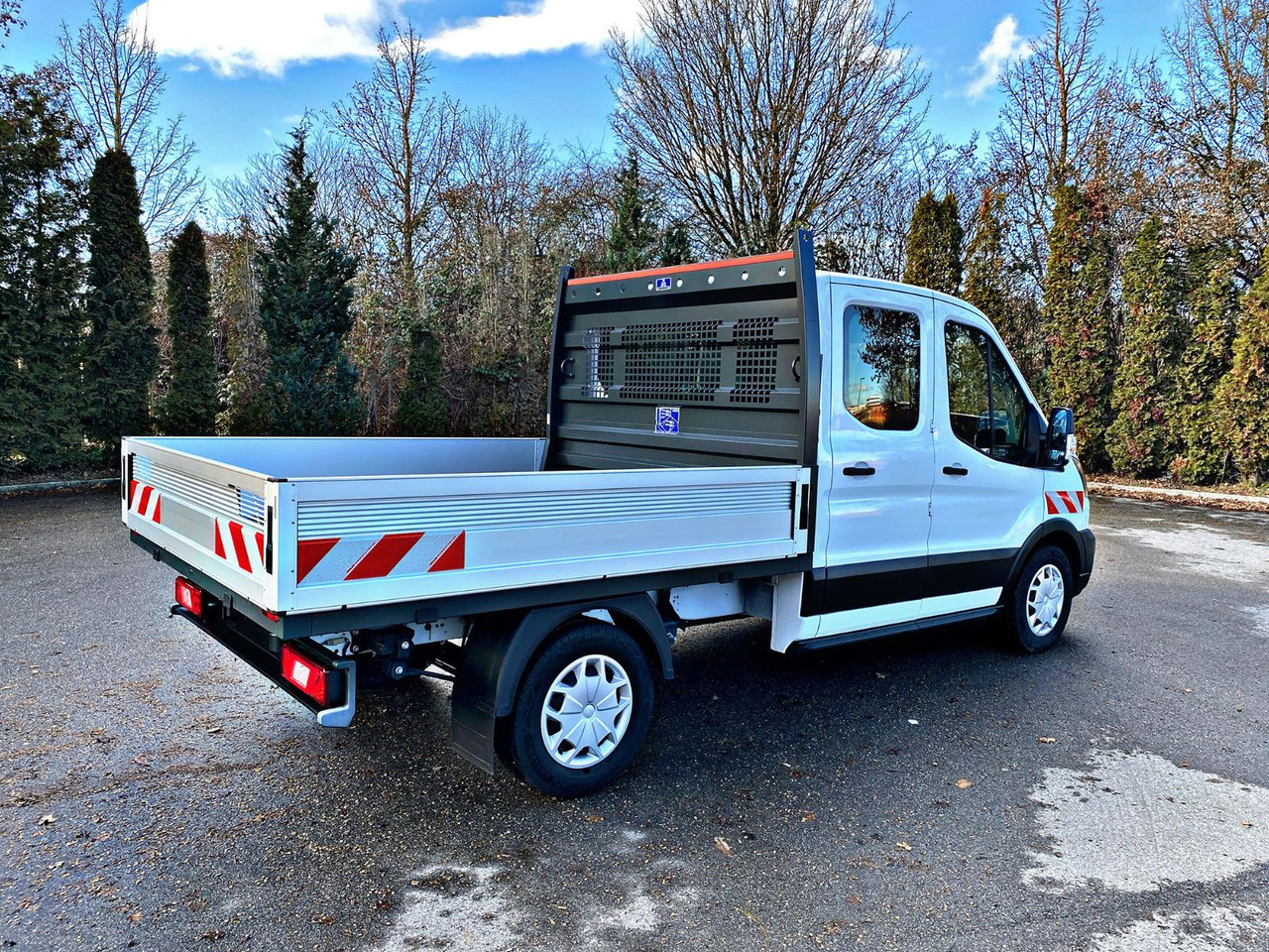 Ford Pritsche 350L2 DoKa|Trend|Garantie bis 08.27|19% - Dostavno vozilo sa duplom kabinom: slika 3 Ford Pritsche 350L2 DoKa|Trend|Garantie bis 08.27|19% - Dostavno vozilo sa duplom kabinom: slika 3