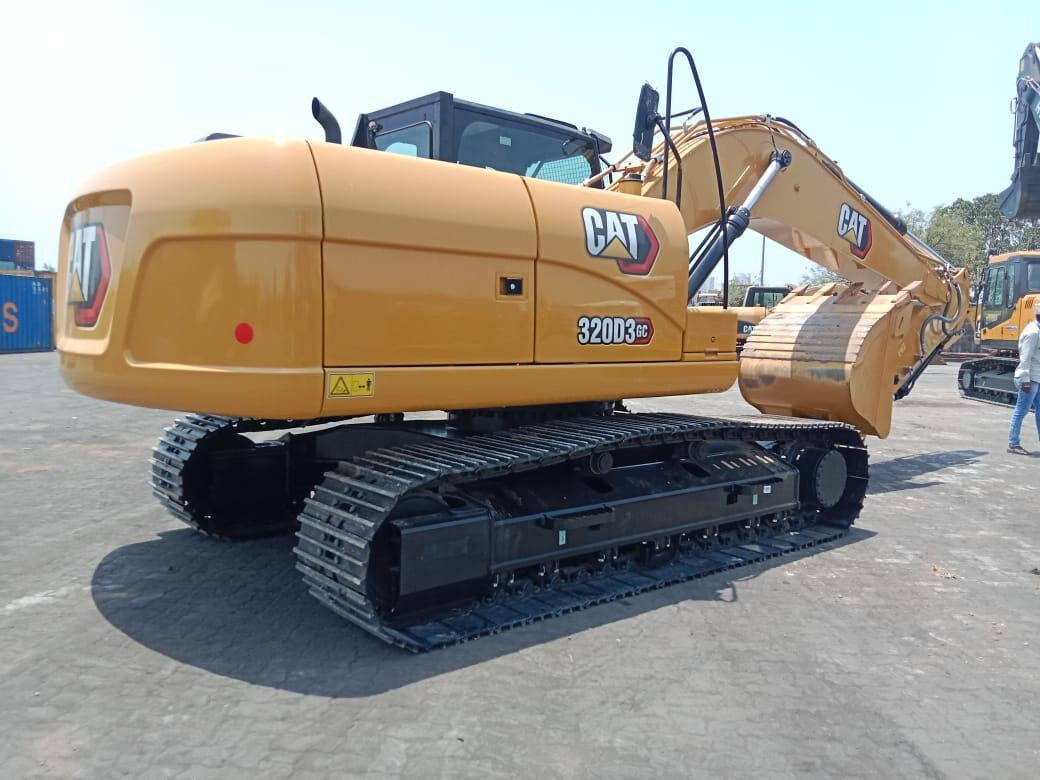 New Caterpillar 320D3GC tracked excavator - Bager guseničar: slika 2 New Caterpillar 320D3GC tracked excavator - Bager guseničar: slika 2